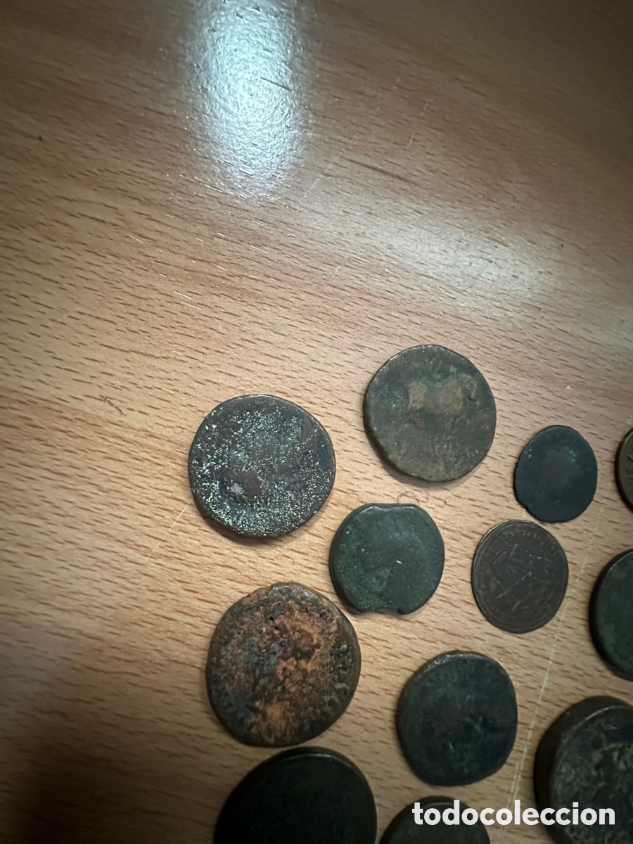 Monedas medievales: Importante lote de monedas romanas ,hispanas - Foto 13