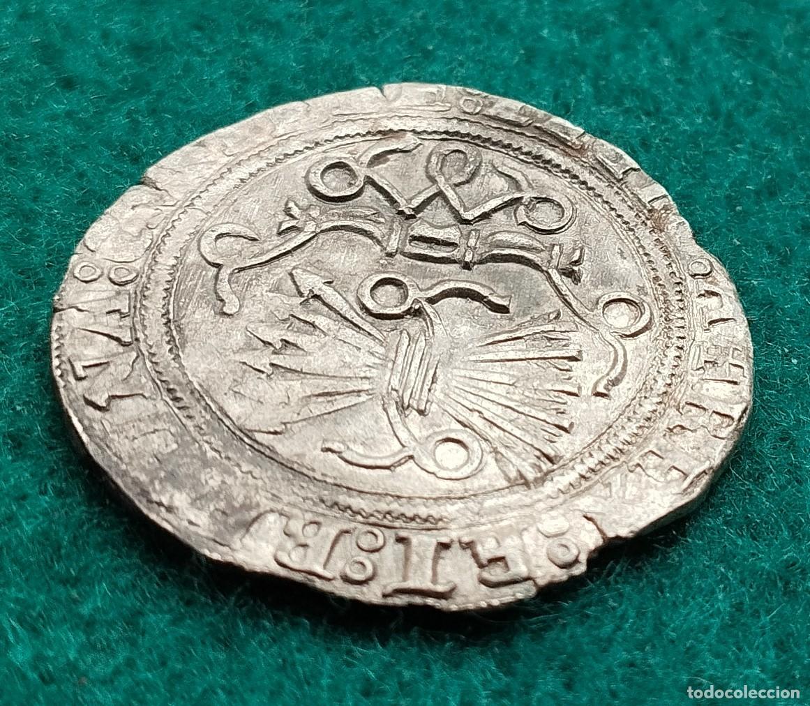 Monedas medievales: Real plata Sevilla Reyes Catolicos - Foto 4