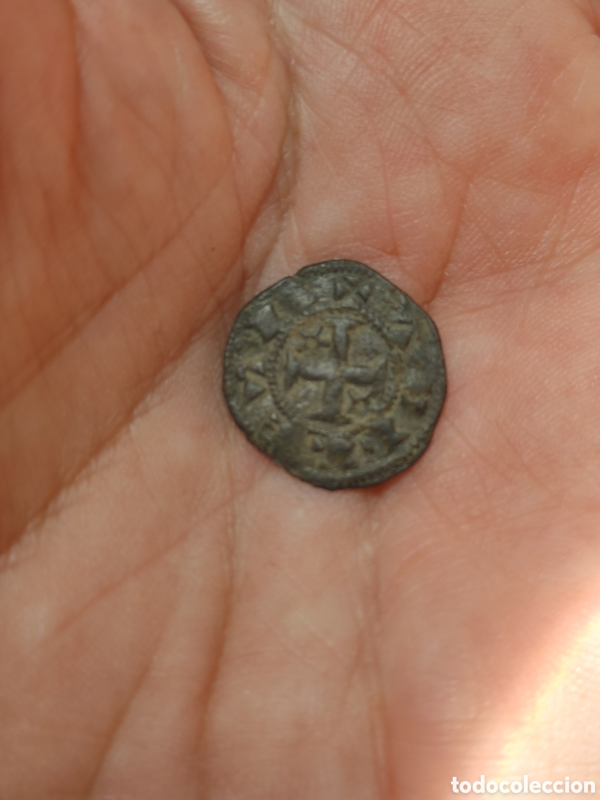 Monedas medievales: Dinero Alfonso VIII. Toledo. - Foto 3