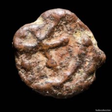 Monedas reinos visigodos: NUMMUS VISIGODO, CECA MALACA - 8 MM / 0.46 GR.