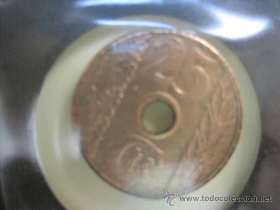 Monedas Rep&uacute;blica: Moneda de Cobre de 25 centimos (cts.) de 1938 - Foto 2