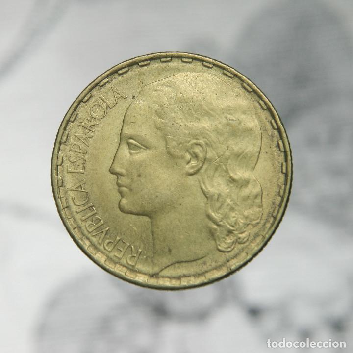 Monedas Rep&uacute;blica: 1 peseta de la Rep&uacute;blica de 1937. - Foto 1