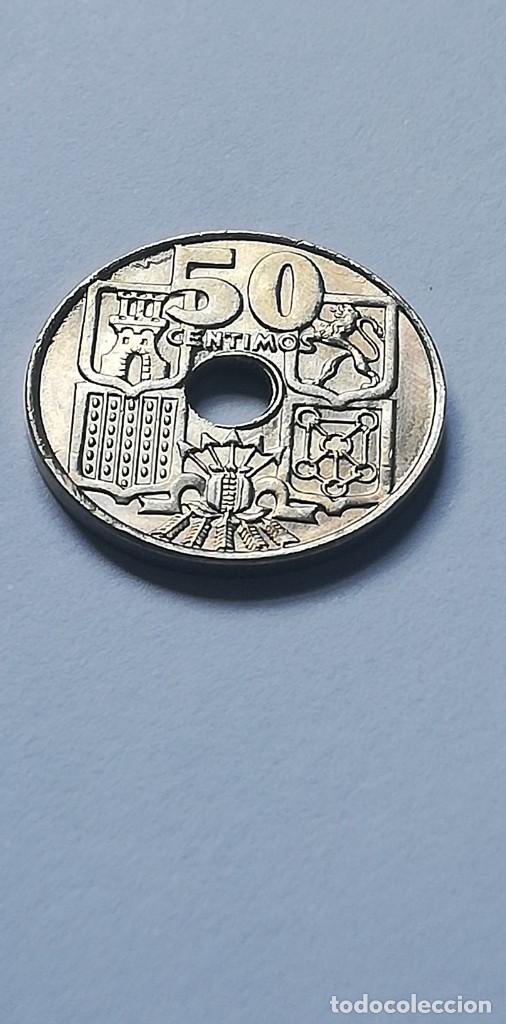 Monedas Rep&uacute;blica: 50 c&eacute;ntimos de 1949 - Foto 1