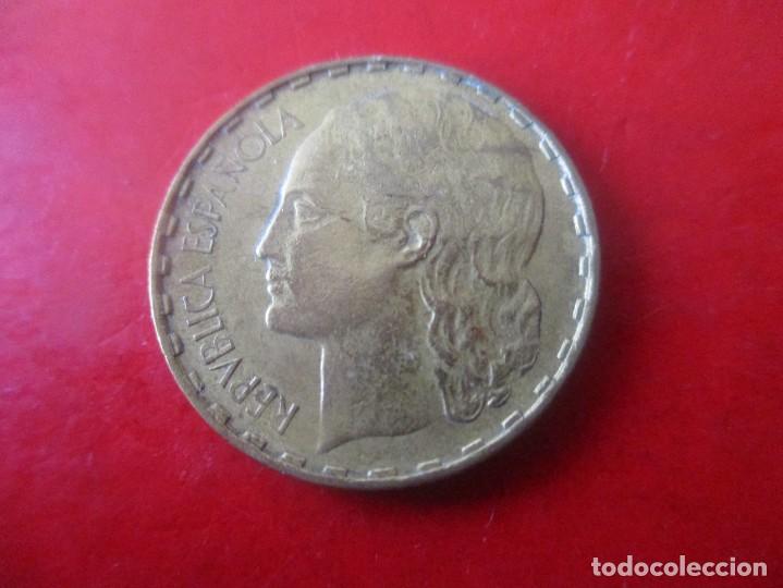Monedas Rep&uacute;blica: II Republica. 1 pta 1937 - Foto 1