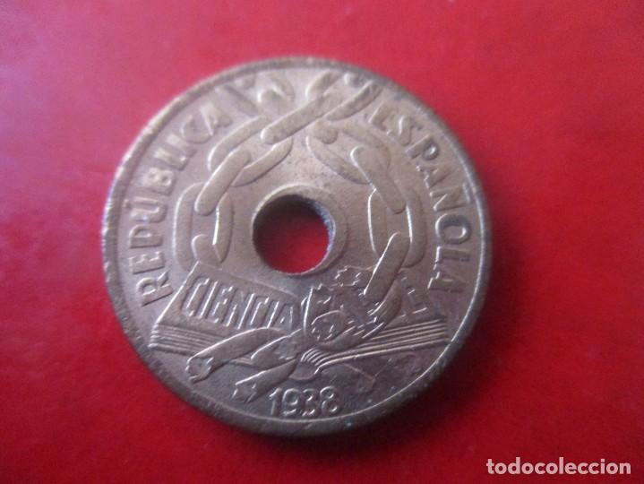 Monedas Rep&uacute;blica: II Republica. 25 centimos 1938 - Foto 2