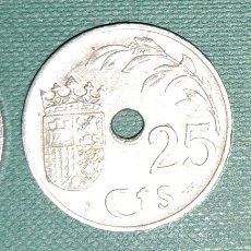 Monedas República: LOTE 3 MONEDAS 25 CTMS ESPAÑA UNA GRANDE LIBRE, II AÑO TRIUNFAL. CENTIMOS. L2