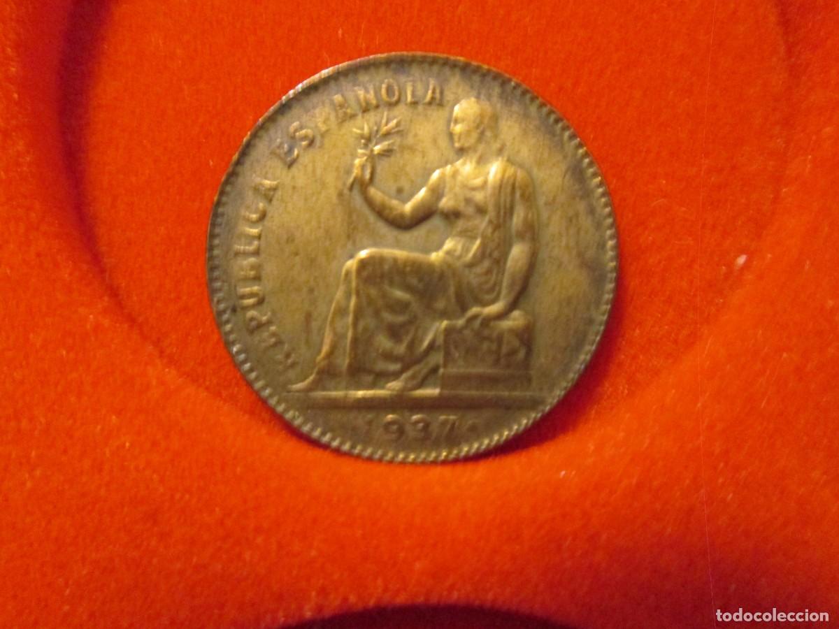 Monedas Rep&uacute;blica: 50 centimos republica espa&ntilde;oa 1937 - Foto 2
