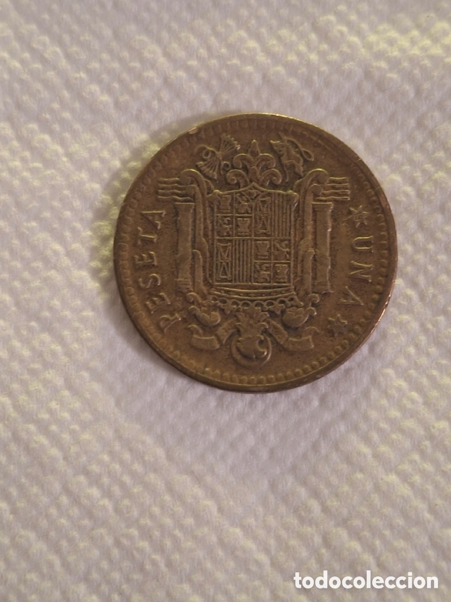 Monedas Rep&uacute;blica: Moneda 1966 de 1 peseta - Foto 1