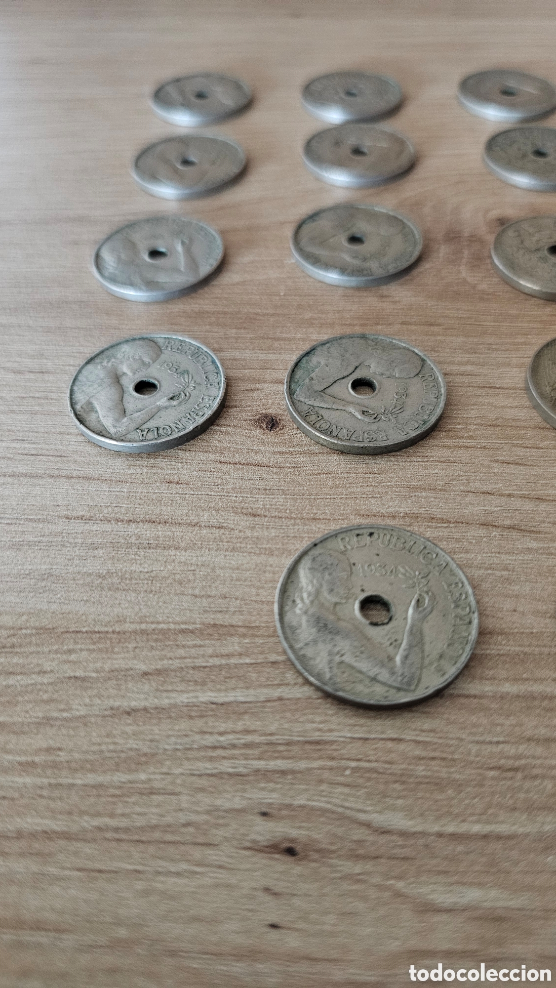 Monedas Rep&uacute;blica: 19 monedas de 25 C&eacute;ntimos 1934 - Foto 3