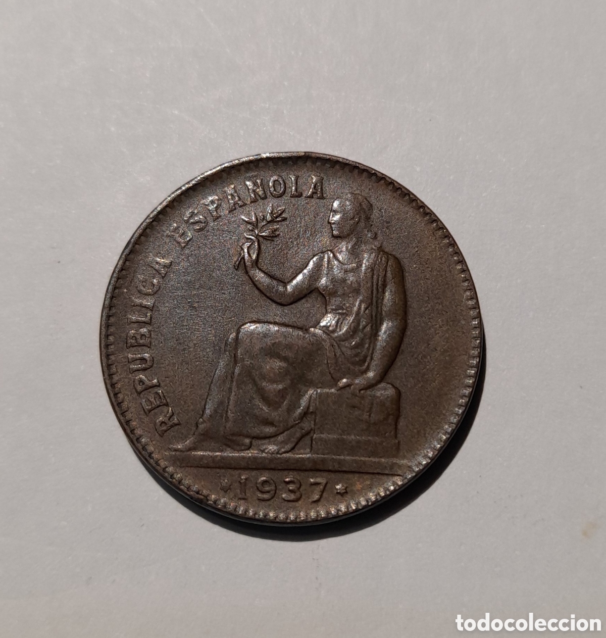 Monedas Rep&uacute;blica: 50 C&eacute;ntimos Rep&uacute;blica Espa&ntilde;ola 1937 *3 *6 con error ( Desplazada).M&aacute;s Monedas en mi perfil.