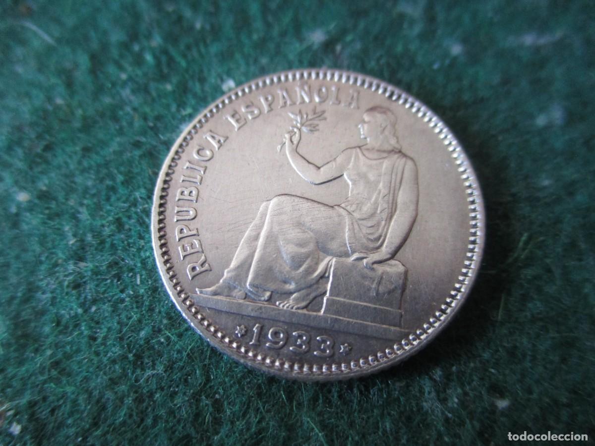 Monedas Rep&uacute;blica: II republica Peseta de plata. 1933 *4