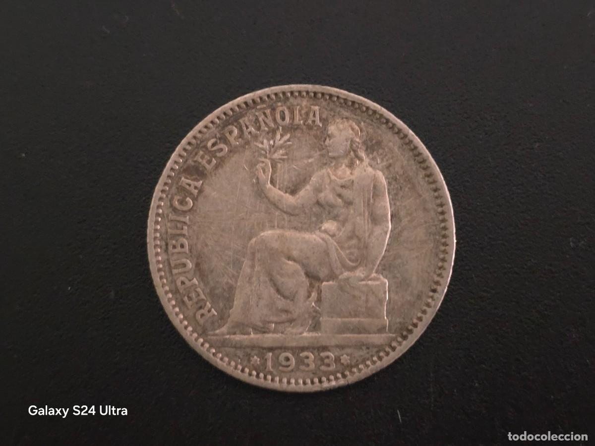 Monedas Rep&uacute;blica: 1 PESETA DE 1933....PLATA.....BONITA....LA DE LAS FOTOS