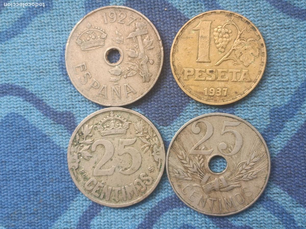 Monedas Rep&uacute;blica: 4 monedas de 25 c&eacute;ntimos y peseta. Alfonso XIII y II Rep&uacute;blica