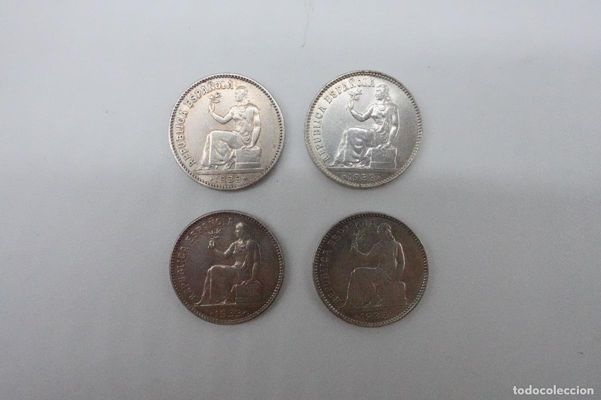 Republic Coins: LOTE 4 MONEDAS 1 PESETA II REP&Uacute;BLICA ESPA&Ntilde;OLA 1933 PLATA COLECCI&Oacute;N NUMISM&Aacute;TICA