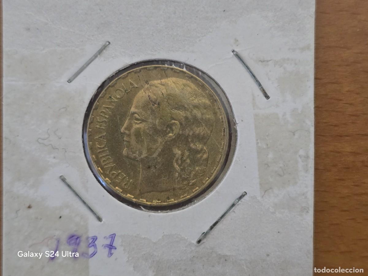 Monedas Rep&uacute;blica: 1 PESETA DE 1937....BONITA....LM.S3011...LA DE LAS FOTOS
