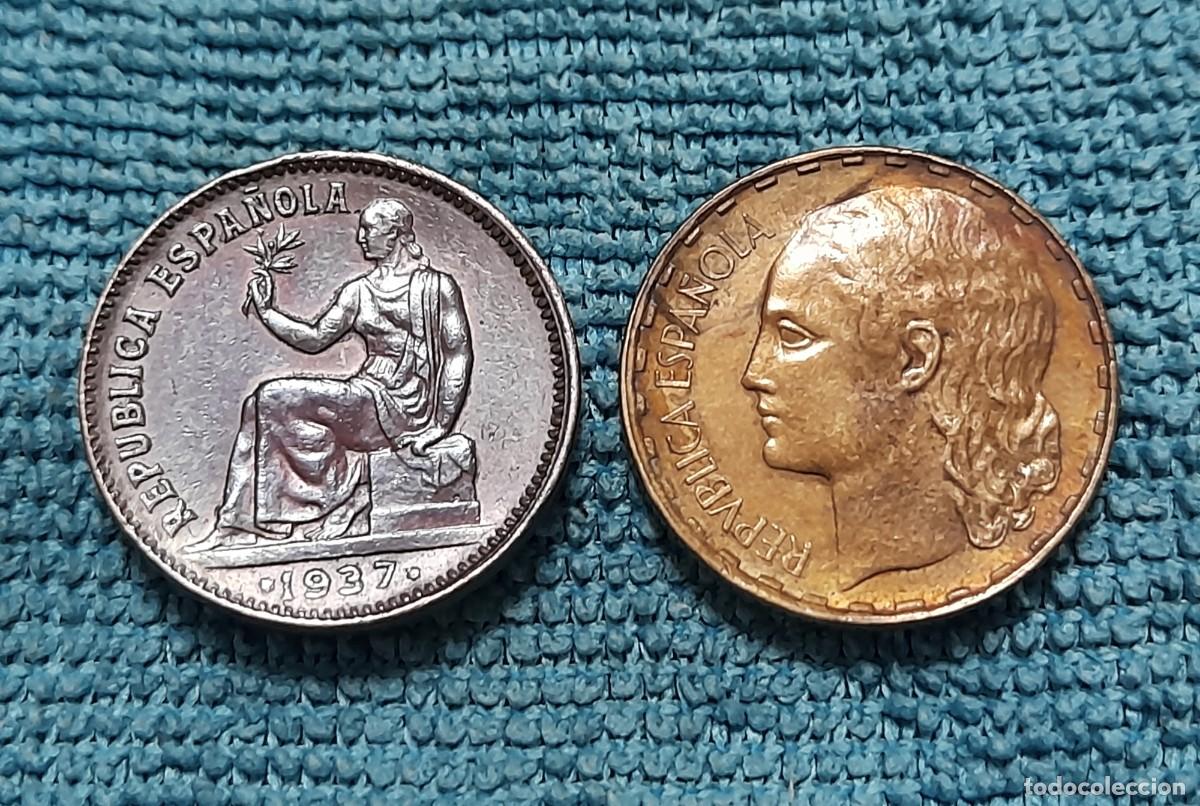 Monedas Rep&uacute;blica: Republica Espa&ntilde;ola, 50 Centimos y 1 Peseta 1937