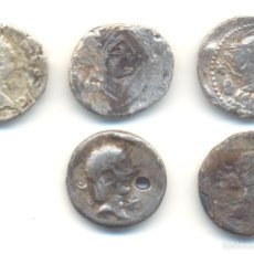 Monedas Roma República: BARATO LOTE DE CINCO DENARIOS DIVERSOS. A CLASIFICAR. LOS DE LA FOTO.. Lote 56296008