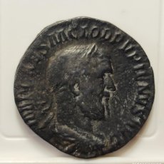 Monedas Roma República: DÍFICIL SESTERCIO DEL EMPERADOR PUPIENUS.