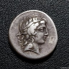 Monedas Roma República: DENARIO MARCIA 82 A.C (MBC+)