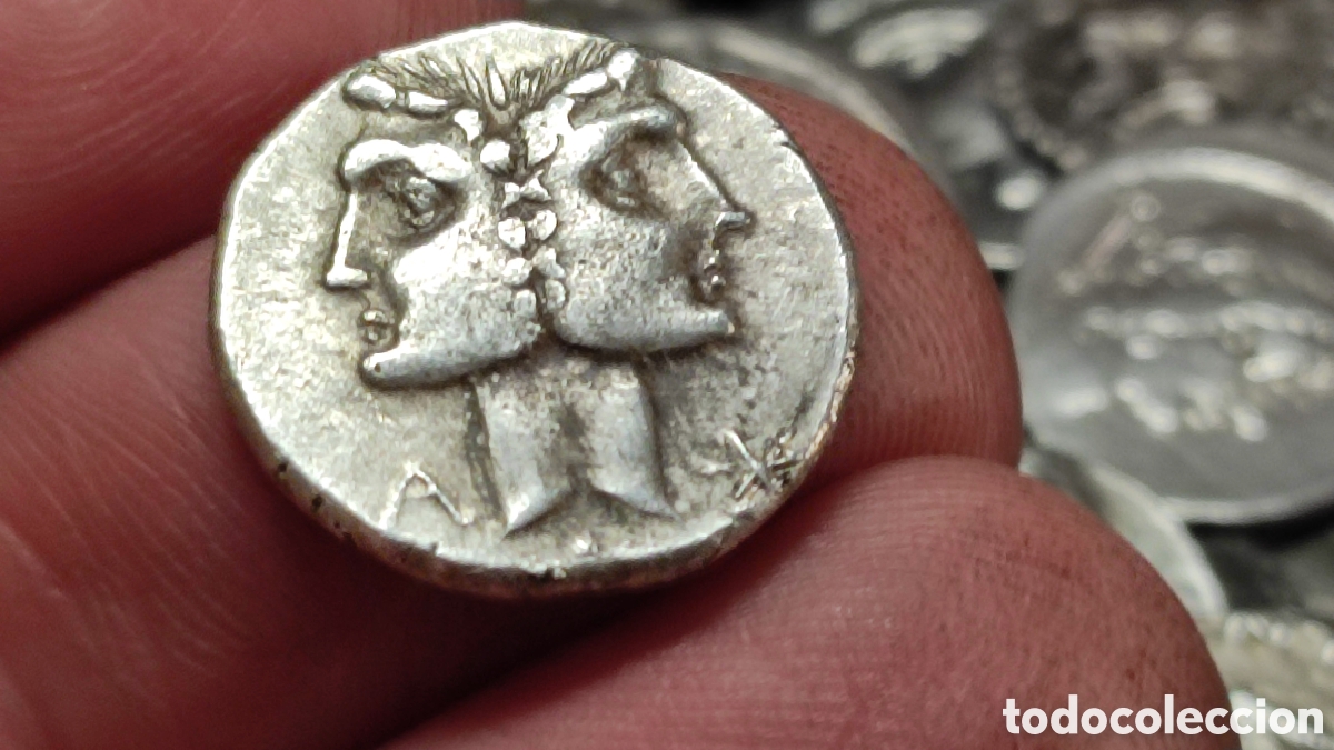 Monedas Roma Rep&uacute;blica: REP&Uacute;BLICA ROMANA. FONTEIA. C. Fonteius. Denario. Roma (114-113 a.C.). A/ Cabeza janiforme
