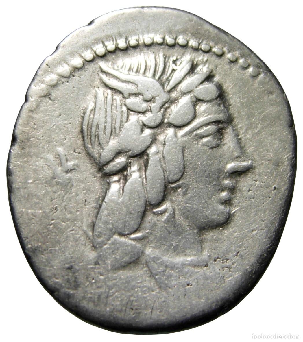 Monedas Roma Rep&uacute;blica: Rep&uacute;blica Romana L. Julio Bursio AR Denario (85 aC), Gens Julia