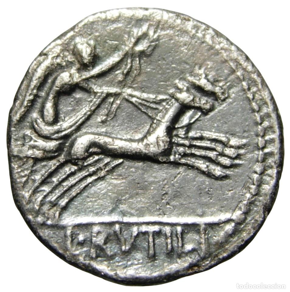 Monedas Roma Rep&uacute;blica: Rep&uacute;blica Romana L. Rutilius Flaccus AR Denarius (77 aC), Gens Rutilia