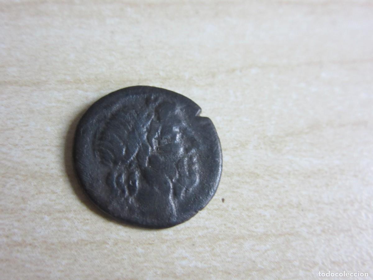 Monedas Roma Rep&uacute;blica: Denario romano republicano de plata tipo Victoriato Medidas 1,6 cm peso 3,5 gr