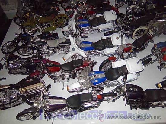 Motos a escala: COLECCION DE Harley Davidson , con regalo de expositor - Foto 2