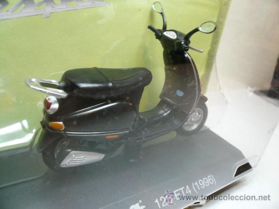 Motos a escala: VESPA 125 ET4 1996 - Foto 3