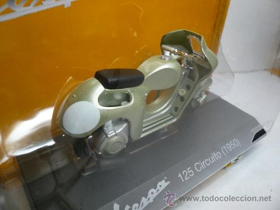 Motos a escala: VESPA 125 CIRCUITO 1950 - Foto 3