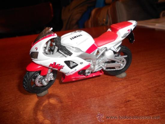 Motos a escala: MOTO YAMAHA - Foto 6