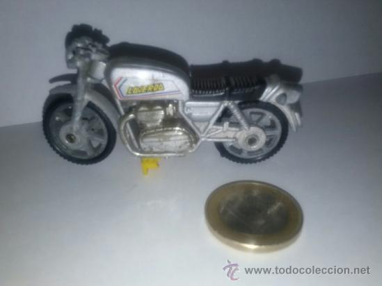 Motos a escala: moto antigua de los 80 - Foto 1