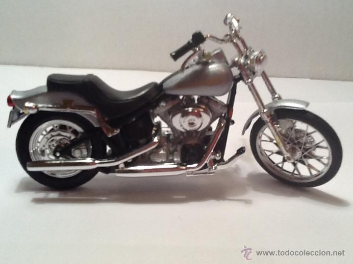 Motos a escala: Maisto Harley Davidson n.2 - Foto 16