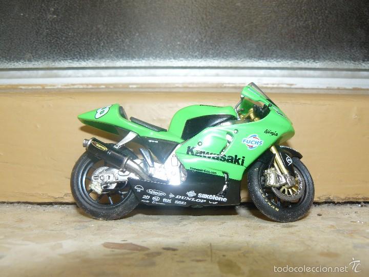 Motos a escala: MOTO A ESCALA KAWASAKI - Foto 2