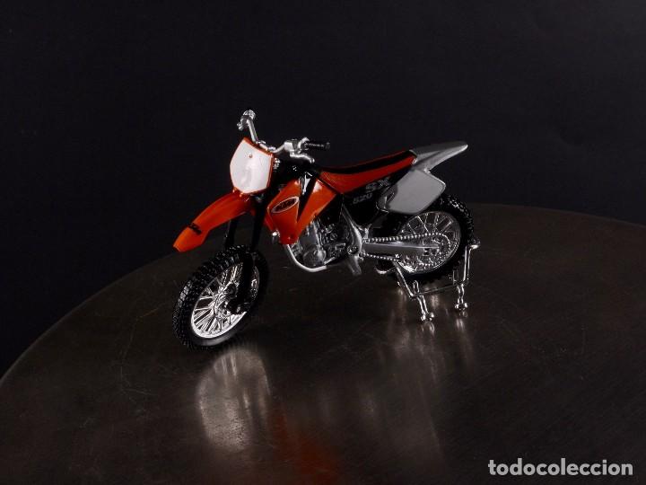 Motos a escala: MOTO DE CROSS KTM SX 620 - Foto 1