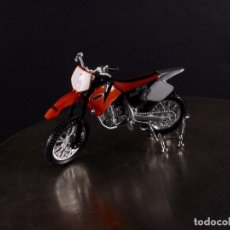 Motos a escala: MOTO DE CROSS KTM SX 620. Lote 68439501