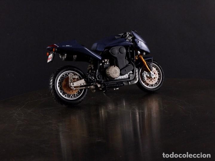 Motos a escala: MOTO M&Uuml;NCH MAMMUT - Foto 2