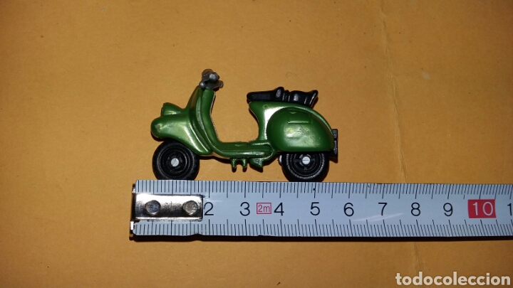 Motos a escala: vespa - miniatura - plastico - pb22 - Foto 3