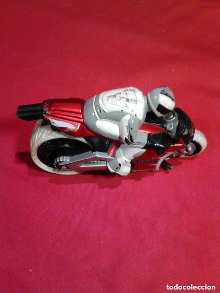Motos a escala: moto de inercia marca k5500 - Foto 1