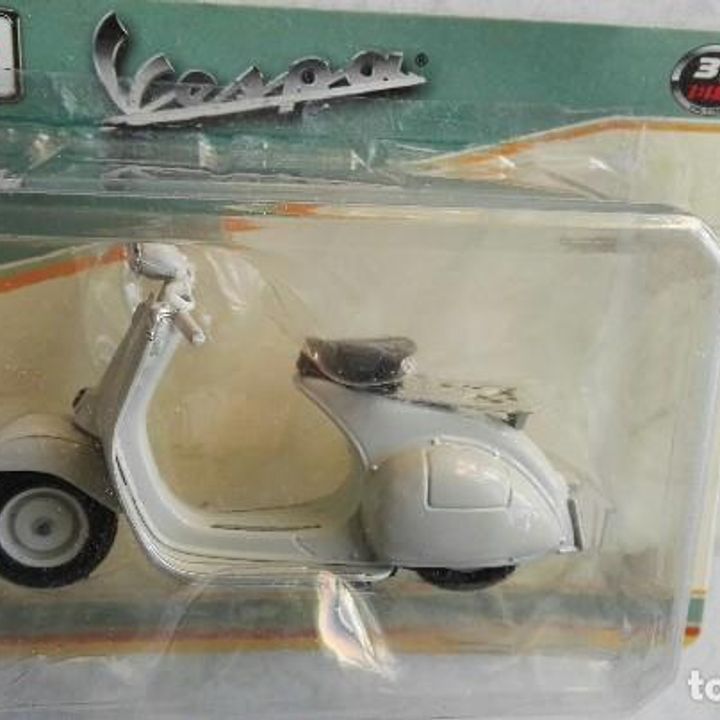 Vespa 125 U Ano 1953 Escala 1 18 Un Solo Asient Sold Through Direct Sale Vespa 125 U Ano 1953 Escala 1 18 Un Solo Asient Sold Through Direct Sale