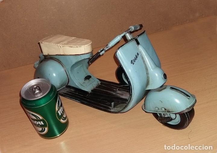 Motos a escala: Vespa de colecci&oacute;n - Foto 2
