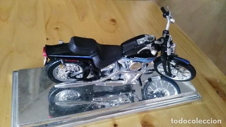 Motos a escala: HARLEY DAVIDSON - FXSTSB - BAD BOY - MAISTO - Foto 2