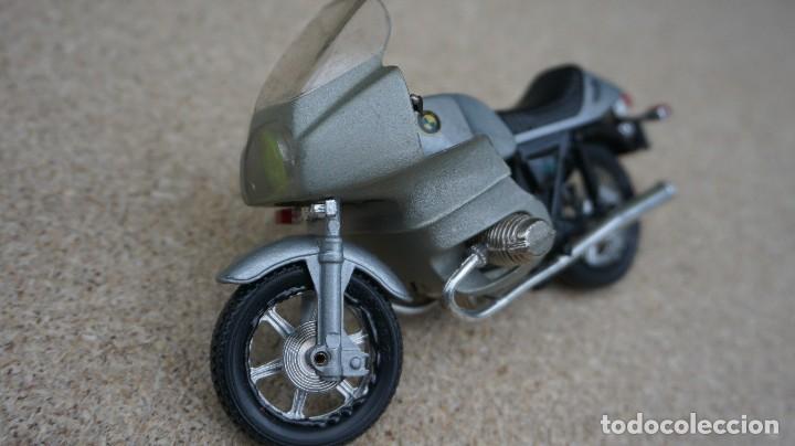 Motos a escala: MOTO BMW METAL Y PL&Aacute;STICO - Foto 2