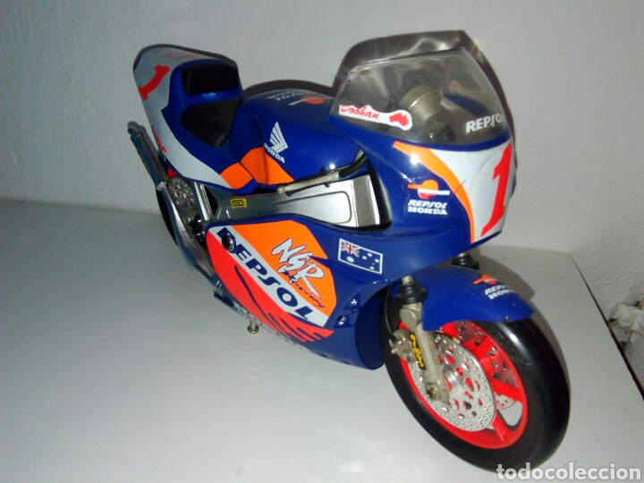 Motos a escala: Moto guiloy 1,10 - Foto 1