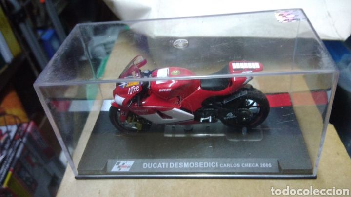 Motos a escala: Moto ducati 2005 nueva - Foto 1
