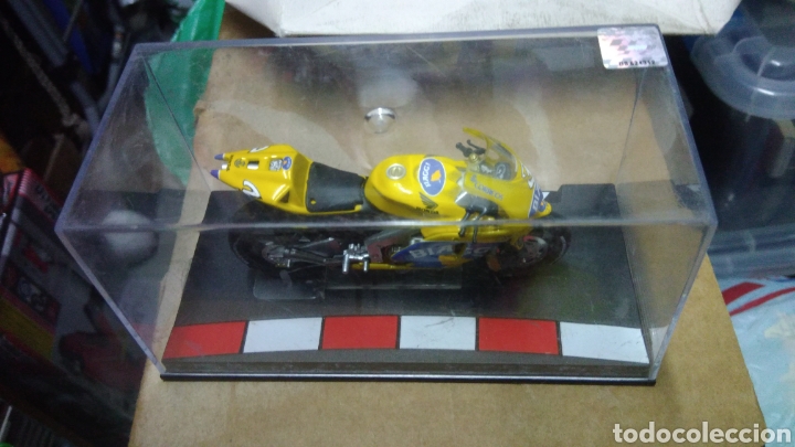 Motos a escala: Moto honda a estrenar. - Foto 2