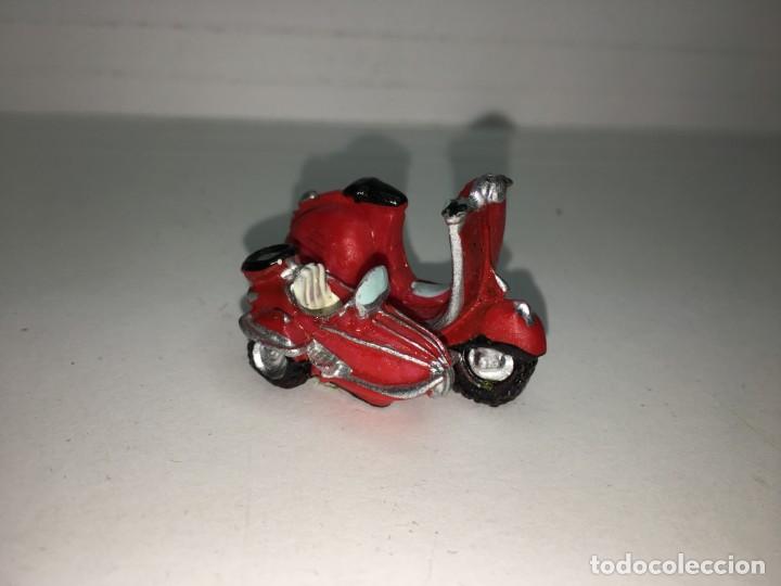 Mini Moto Vespa Con Sidecar Sold Through Direct Sale 138621754