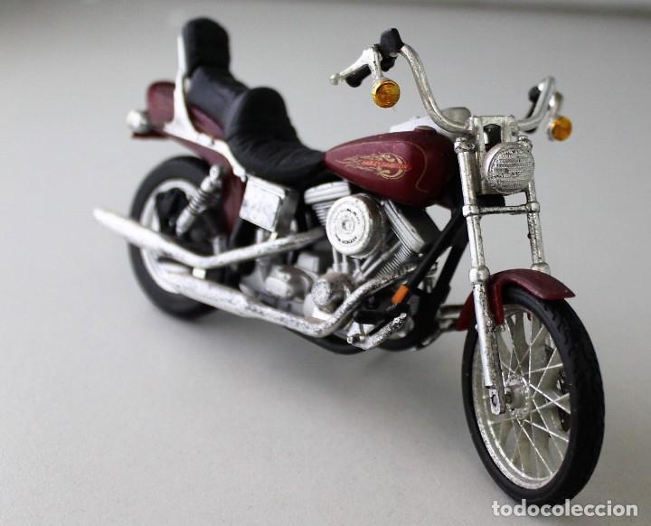Motos a escala: Moto Harley Davidson escala 1.18 - Foto 1