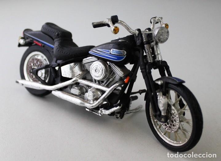 Motos a escala: Moto Harley Davidson escala 1.18 - Foto 1