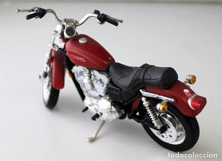 Motos a escala: Moto Harley Davidson escala 1.18 - Foto 2